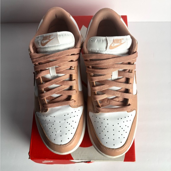 White/Rose whisper women’s Nike Dunk low-size 10 - Picture 2 of 9